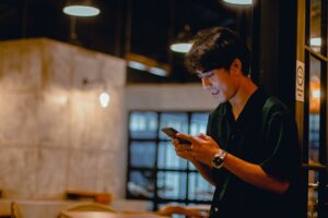 social media addict