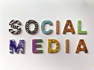 social media art